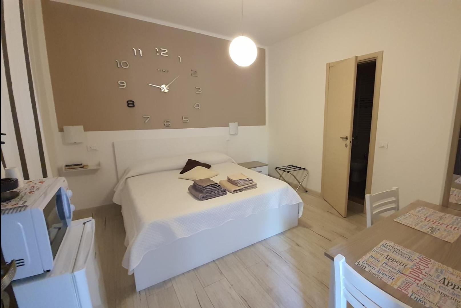 Le Camere Di Sabrina Con Bagno In Camera Sarzana Buitenkant foto