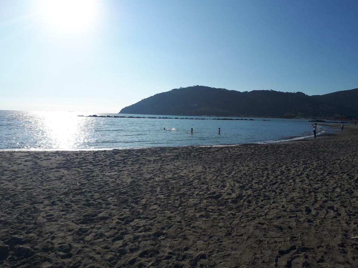 Le Camere Di Sabrina Con Bagno In Camera Sarzana Buitenkant foto
